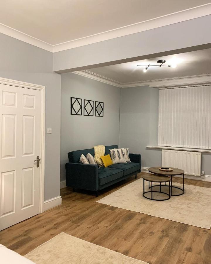 Cardiff Home Екстериор снимка